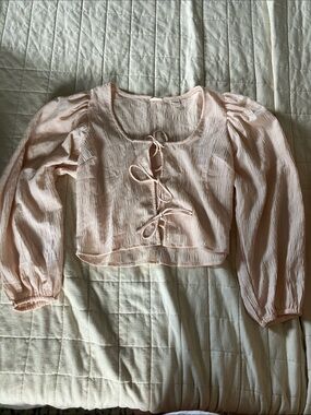 Levi's Pale Pink Cropped Tie Blouse